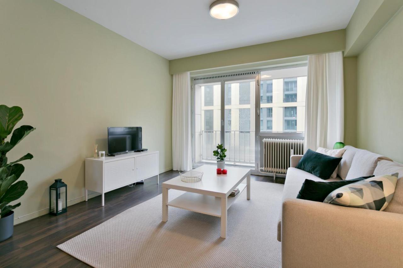 Studio In City Center With Terrace, Netflix - Wifi 安特卫普 外观 照片